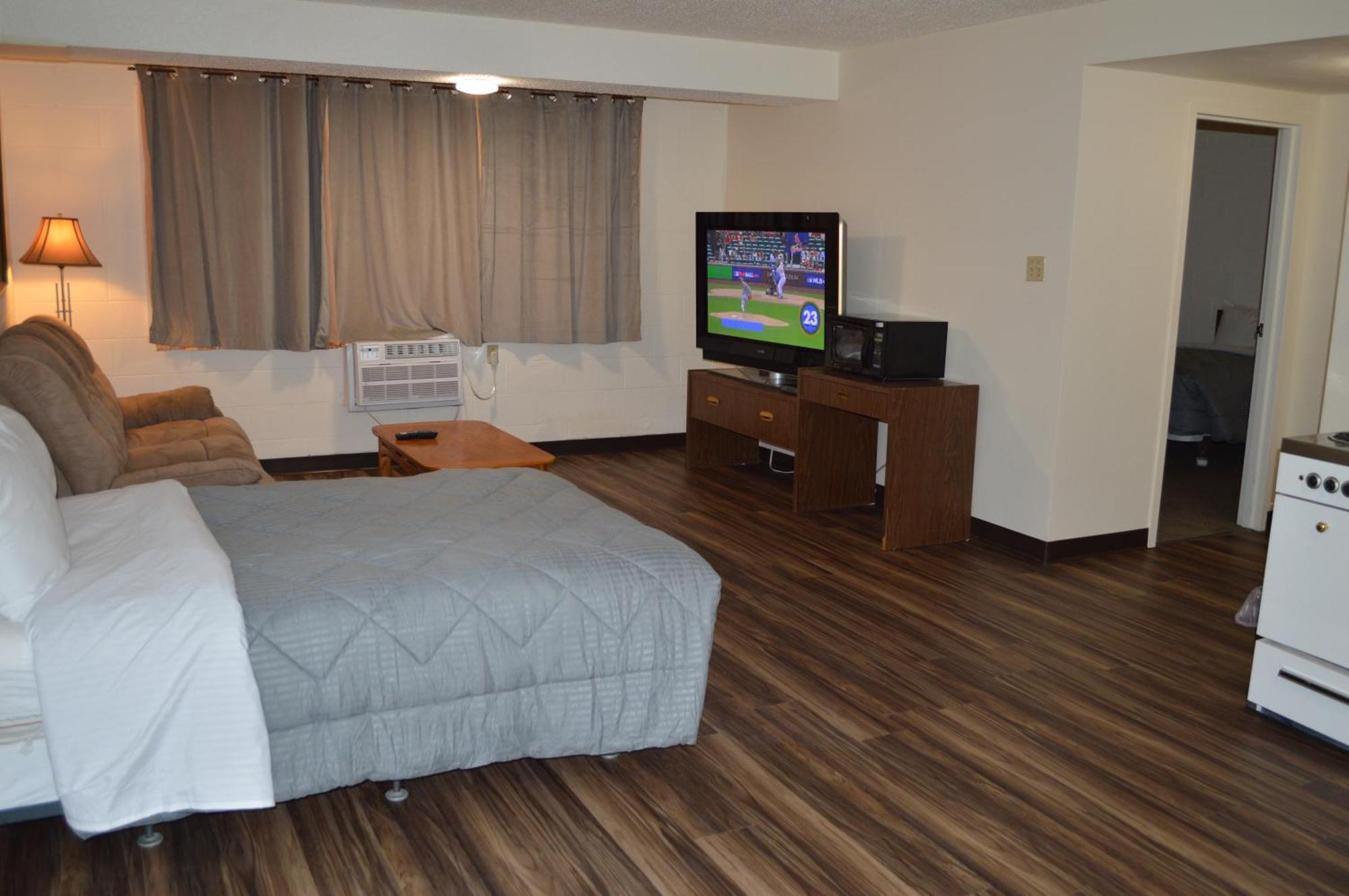 Hotel A1 And 2*